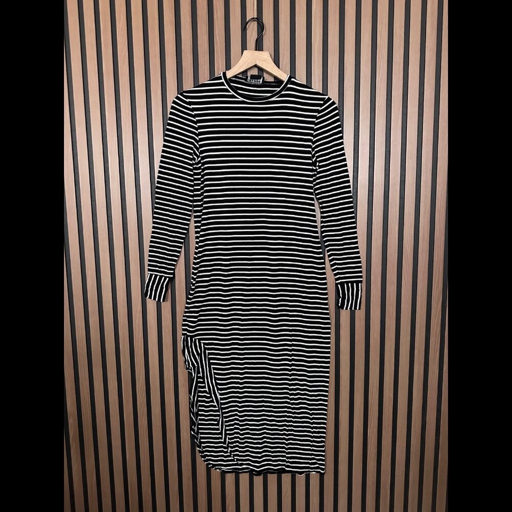 The Fifth Dress Medium Women Black White Asymmetrical Hem Fabric Stretch Bodycon